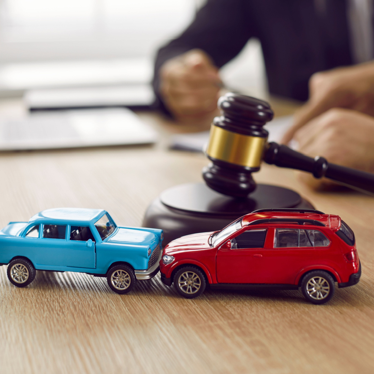 Figured in a car accident? Have these when you talke to your personal injury lawyer.